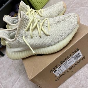 Yeezy Boost 350 V2
